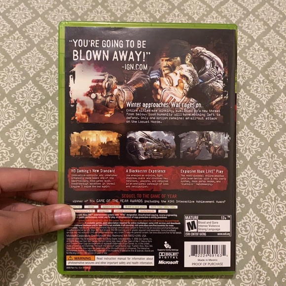 Xbox 360 Gears of War Bundle - Picture 12 of 12